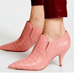 Tory Burch  Georgina Pink Croc Embossed Heels size 10